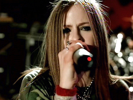 *Video:avril lavigne - sk8er boi - let go