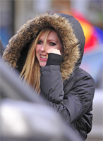 Avril pasea con sus amigos por Nueva York