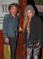 Avril y Deryck cenan juntos en el restaurante Madeo