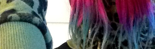 Avril estrena nuevo color de pelo para este 2012