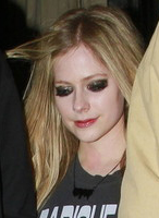 Avril y Chad en el Beso Restaurant