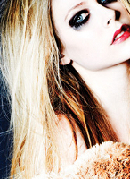 Nuevo snippet más largo de «Here’s To Never Growing Up»