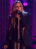 Avril canta HTNGU en Dancing With The Stars