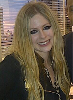 Avril confirma disco para septiembre