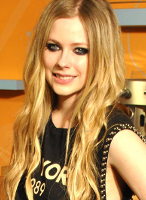 Entrevista y actuación en Daybreak UK