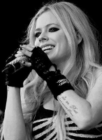 Recuperación y concierto en Kansas